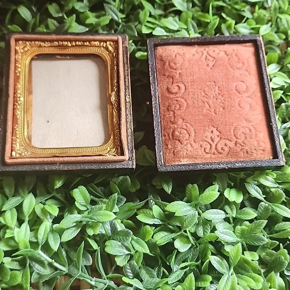 Antique Civil War Era Tin Type Wood & Glass